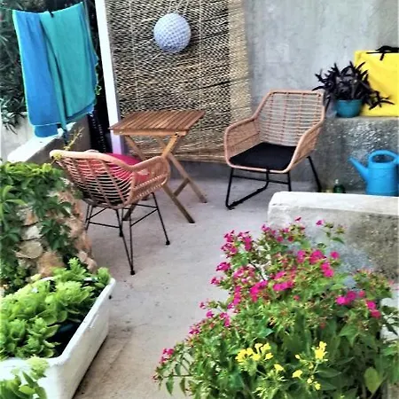 Agave Apartments Stara Baška Exterior foto